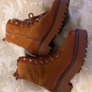 Sam Edelman Elliot combat boot Brown Lace-Up and side zip platform Lug Boots.